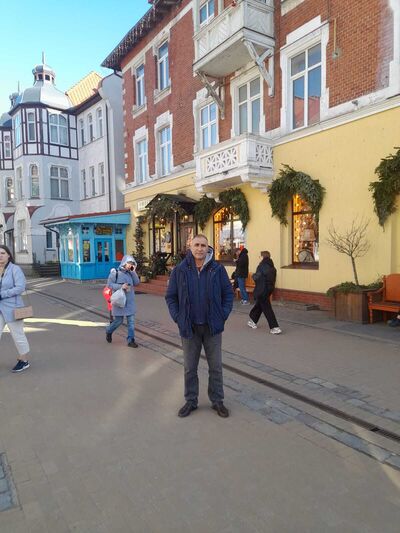  -,   Mahbob, 46 ,   ,   