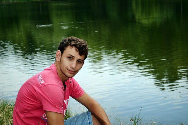  ,   Ratmir, 33 ,   ,   , c 