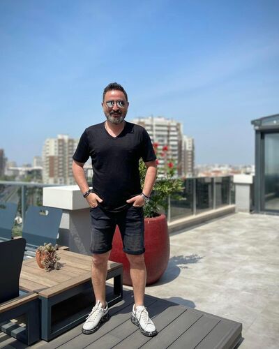  ,   Victor, 60 ,   ,   