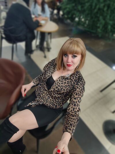  -,   Lanka, 42 ,     , c 