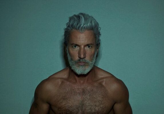  ,   Alex, 44 ,   ,   , c 