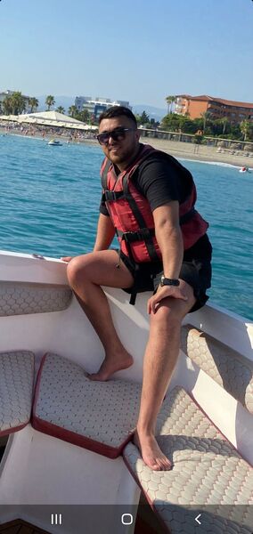  ,   Elvin, 33 ,   ,   