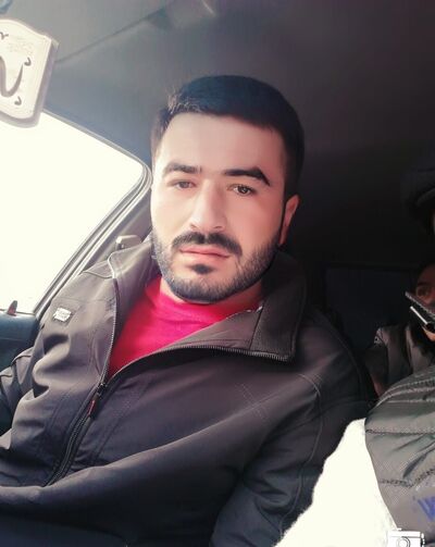  ,   Bek, 29 ,   ,   