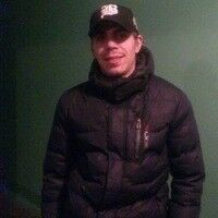  15915449  Anton, 39 ,    