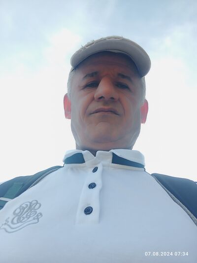  ,   Sasha, 56 ,   ,   