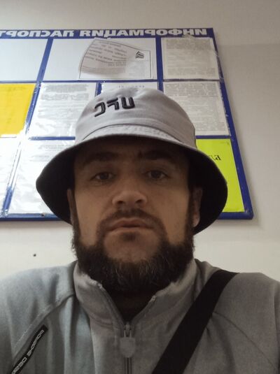  ,   Ruslan, 35 ,   ,   