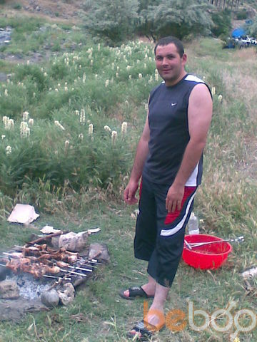 1159519  Artur, 46 ,    