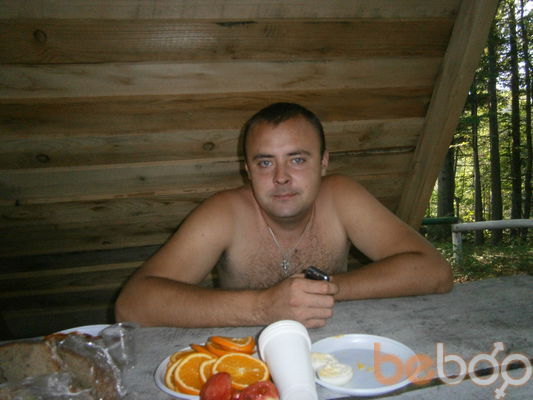  ,   Dima, 41 ,  