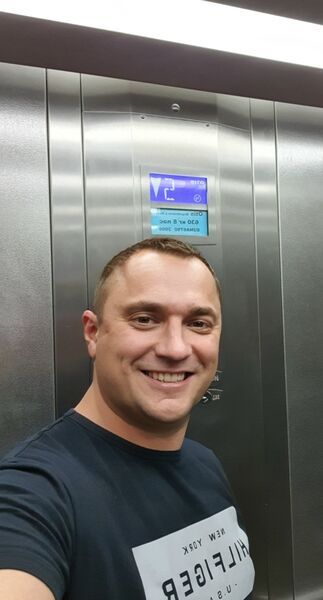  ,   Vlad, 41 ,   ,   