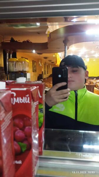  ,   Ali, 25 ,   ,   