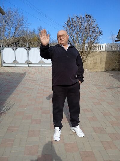   ,   Vik, 53 ,   ,   