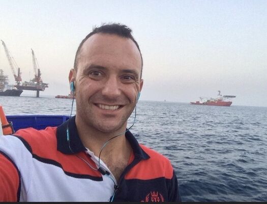  ,   Richard, 49 ,   ,   