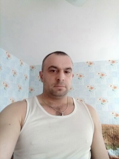  ,   Denis, 37 ,   ,   , c 