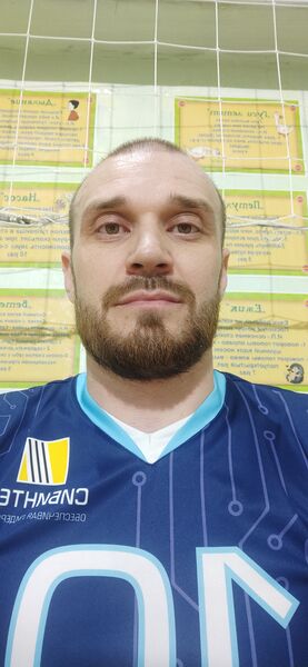  --,   Anton, 39 ,   ,   , c 
