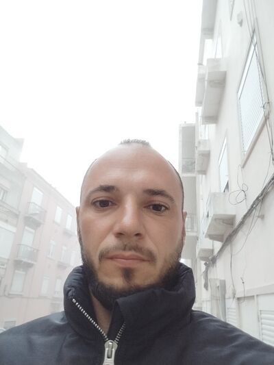  ,   Alex, 37 ,   ,   