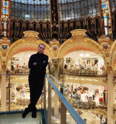  ,   Emil, 35 ,   ,   