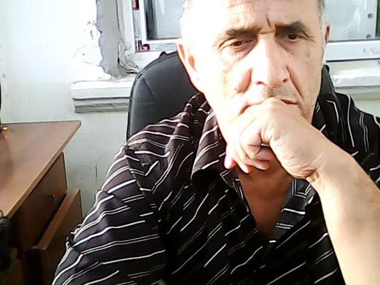  -,   Karim, 70 ,   