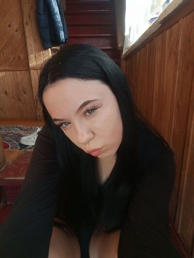  ,   Karina, 24 ,   ,   