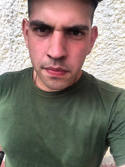  ,   Valentyn, 35 ,   ,   , c , 