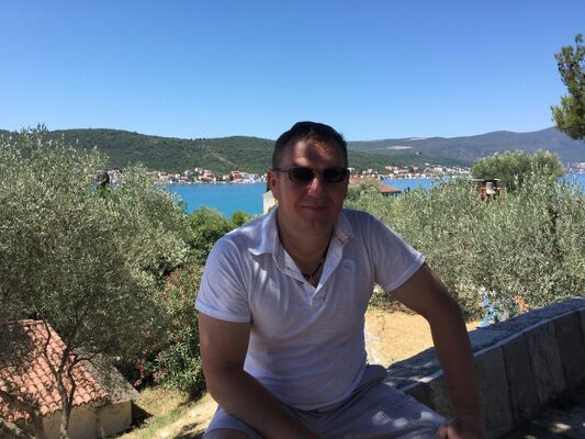  ,   Alex, 49 ,   ,   , c , 