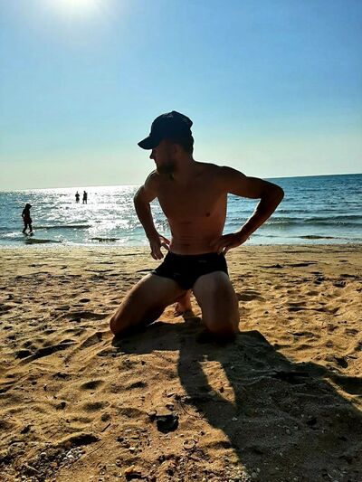  ,   , 33 ,   c , 