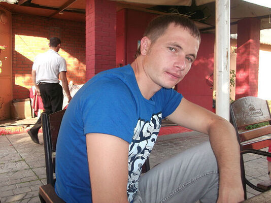  ,   Sergiu M, 39 ,   ,   