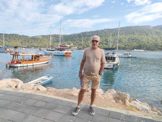  ,   Ehsan, 62 ,   ,   , c 
