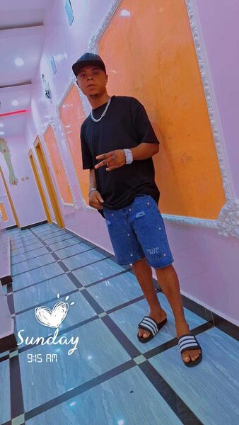  Umuahia,   UCHECHUKWU, 26 ,   c , 