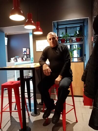  ,   Gosha, 60 ,   c 