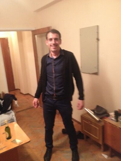  ,   Kamar, 30 ,   