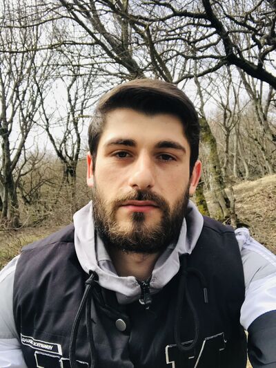  ,   Beka, 35 ,   ,   