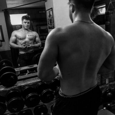  ,   Alexander, 30 ,     , c 