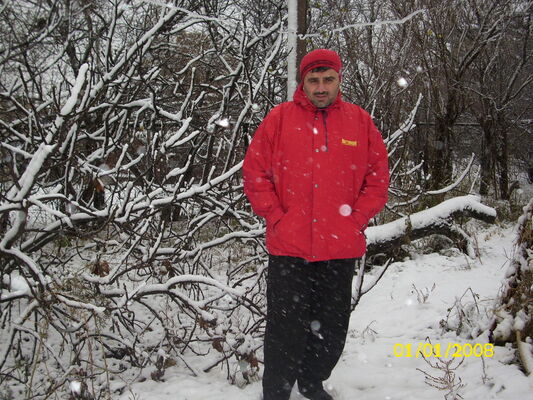  ,   Ali, 45 ,   