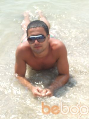  ,   Rashad, 39 ,   ,   , c 