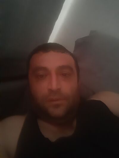  -,   Kadir, 31 ,   ,   