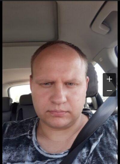  ,   Max, 42 ,  
