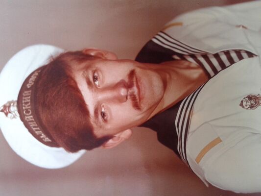  ,   Dima, 35 ,   