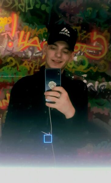  ,   Yevgeniy, 20 ,   ,   