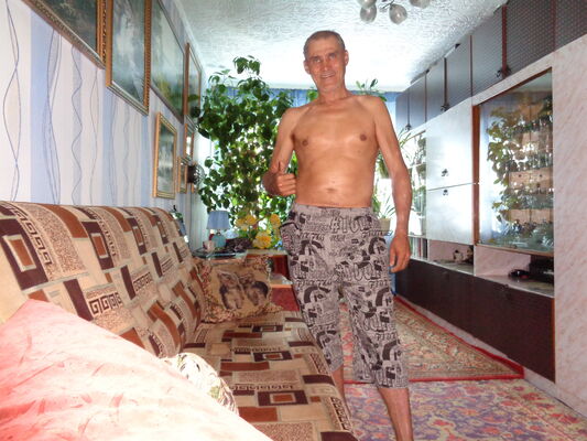  ,   Oleg, 57 ,     , c , 