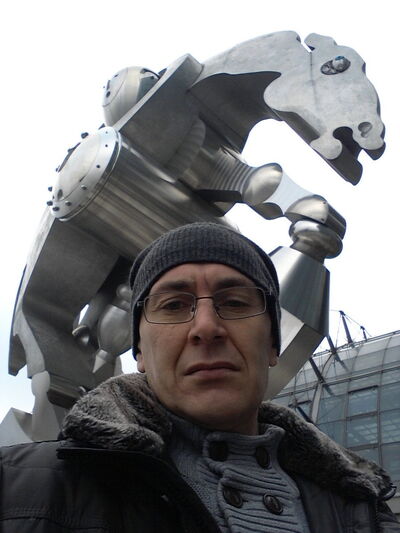  ,   Artur, 51 ,   ,   , c , 
