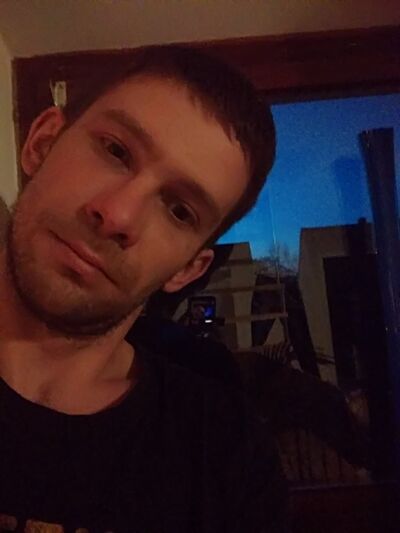  ,   Dima, 40 ,   