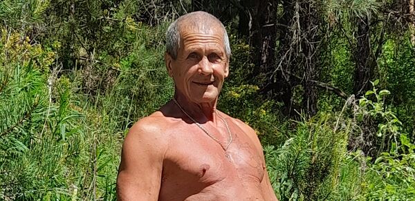  ,   , 70 ,   c 
