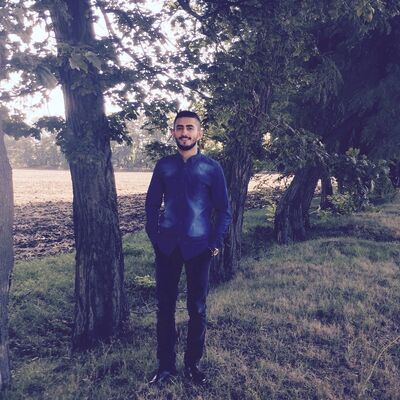  ,   Ameer, 28 ,   