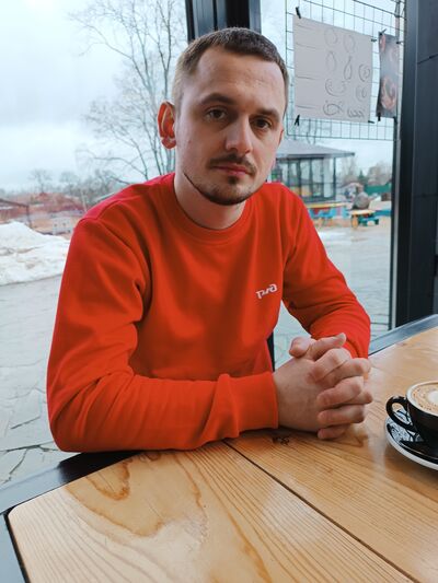  ,   Anton, 34 ,   ,   