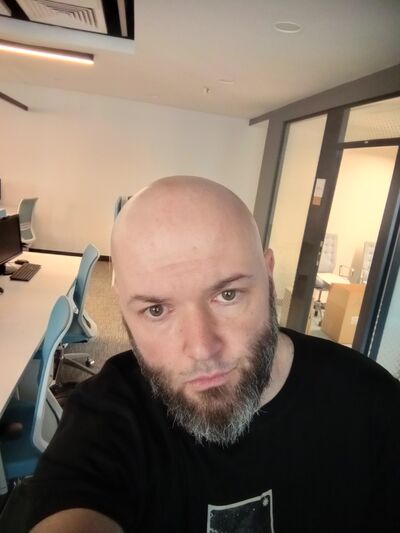  ,   Arthur, 40 ,   ,   