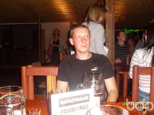  ,   Den, 35 ,   