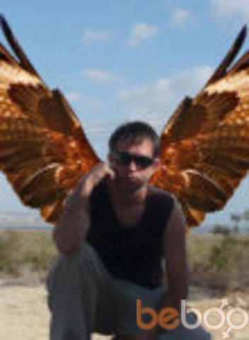  ,   Artur, 49 ,  