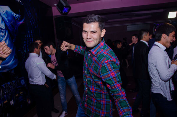  ,   Gruz, 33 ,   