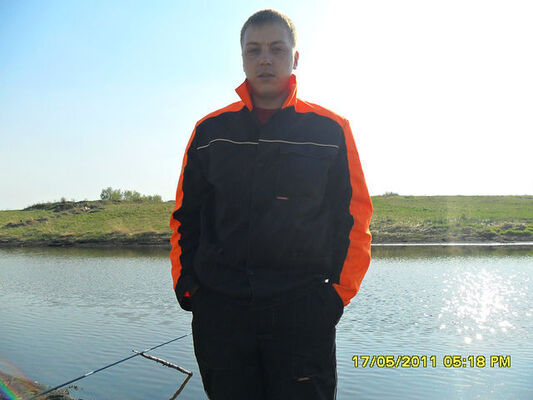  ,   Igor, 35 ,   