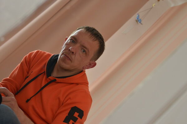  ,   Ruslan, 45 ,   ,   , c 